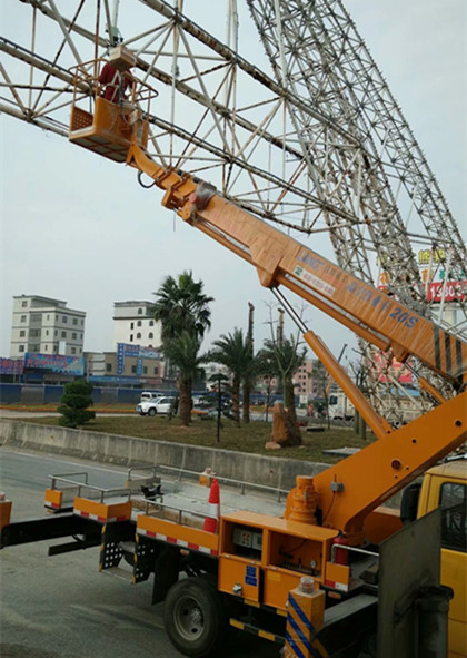 廣東南雄路燈維修吊籃車出租-中橋建